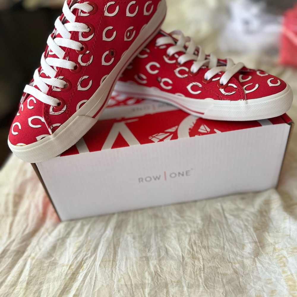 Row One Kids Red Patterned Sneakers